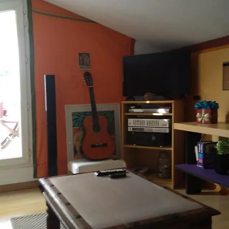 Bel Avec Prestations Et Terrasse * קאנט אן רוסיון